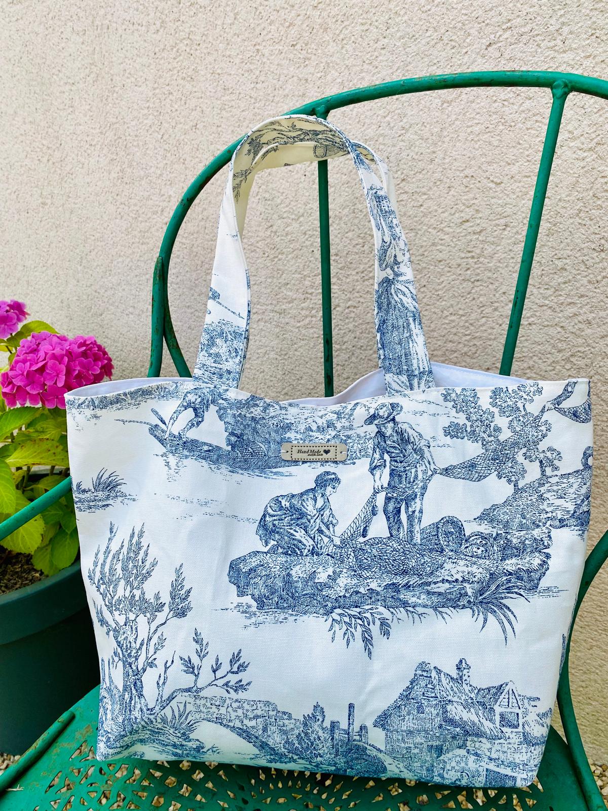 Toile de jouy tote bag