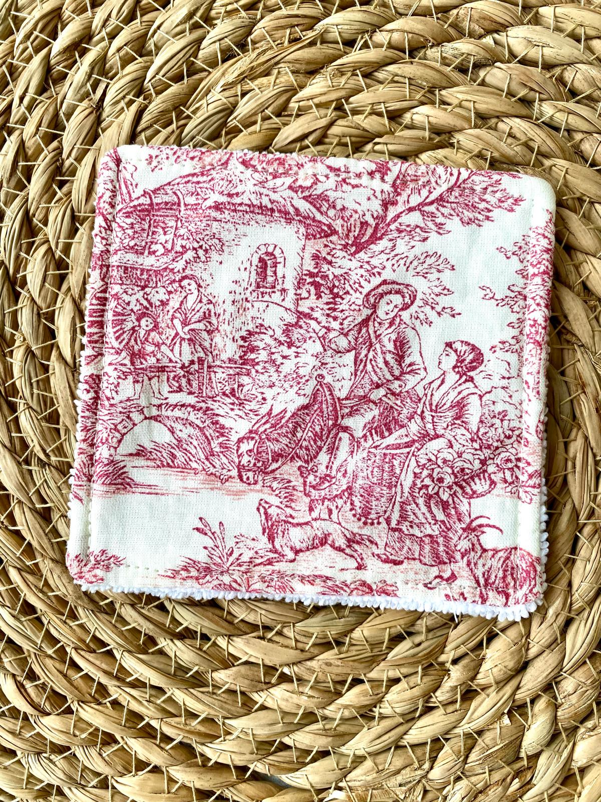 Lingettes démaquillantes carrées
