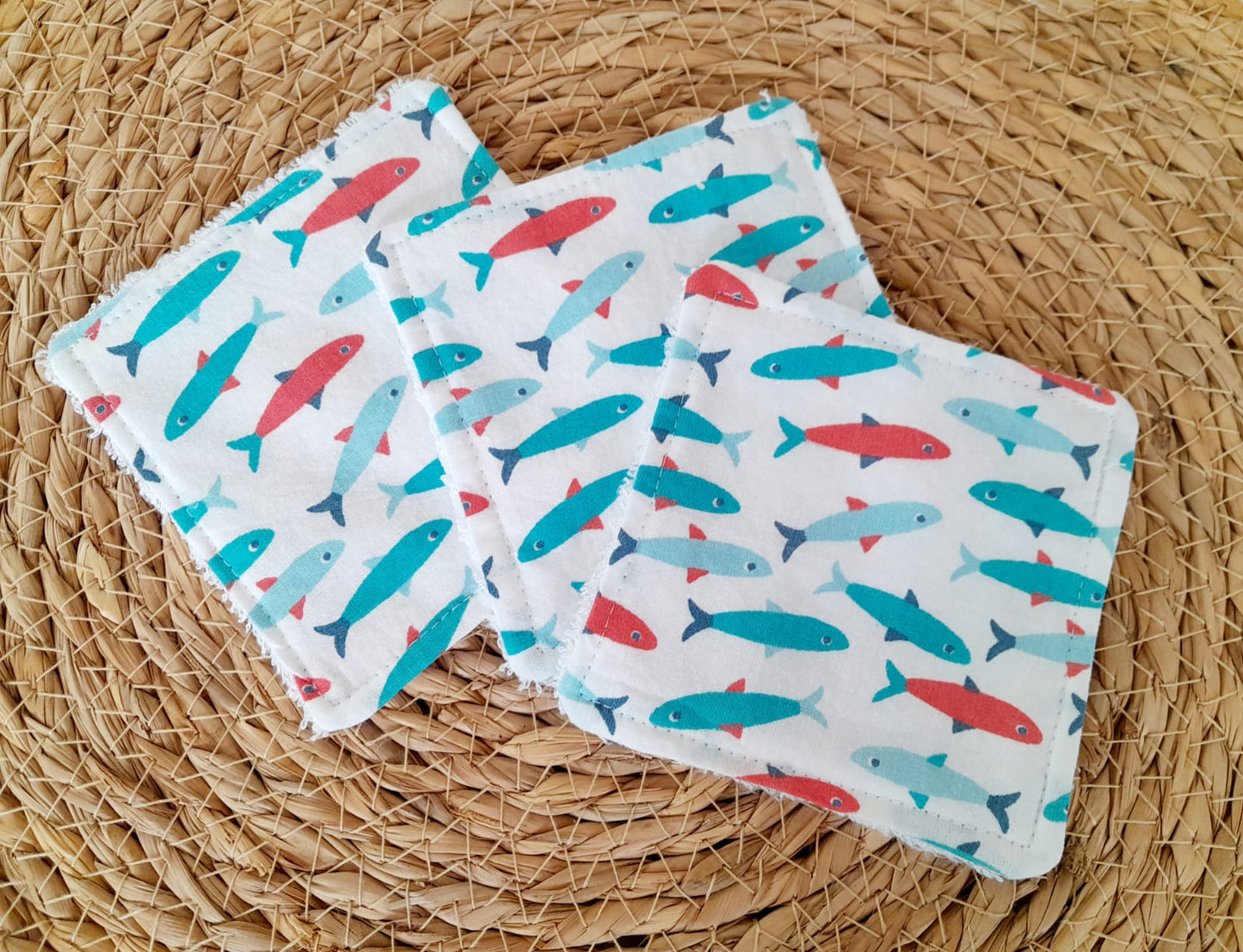 Lingettes bébé carrées