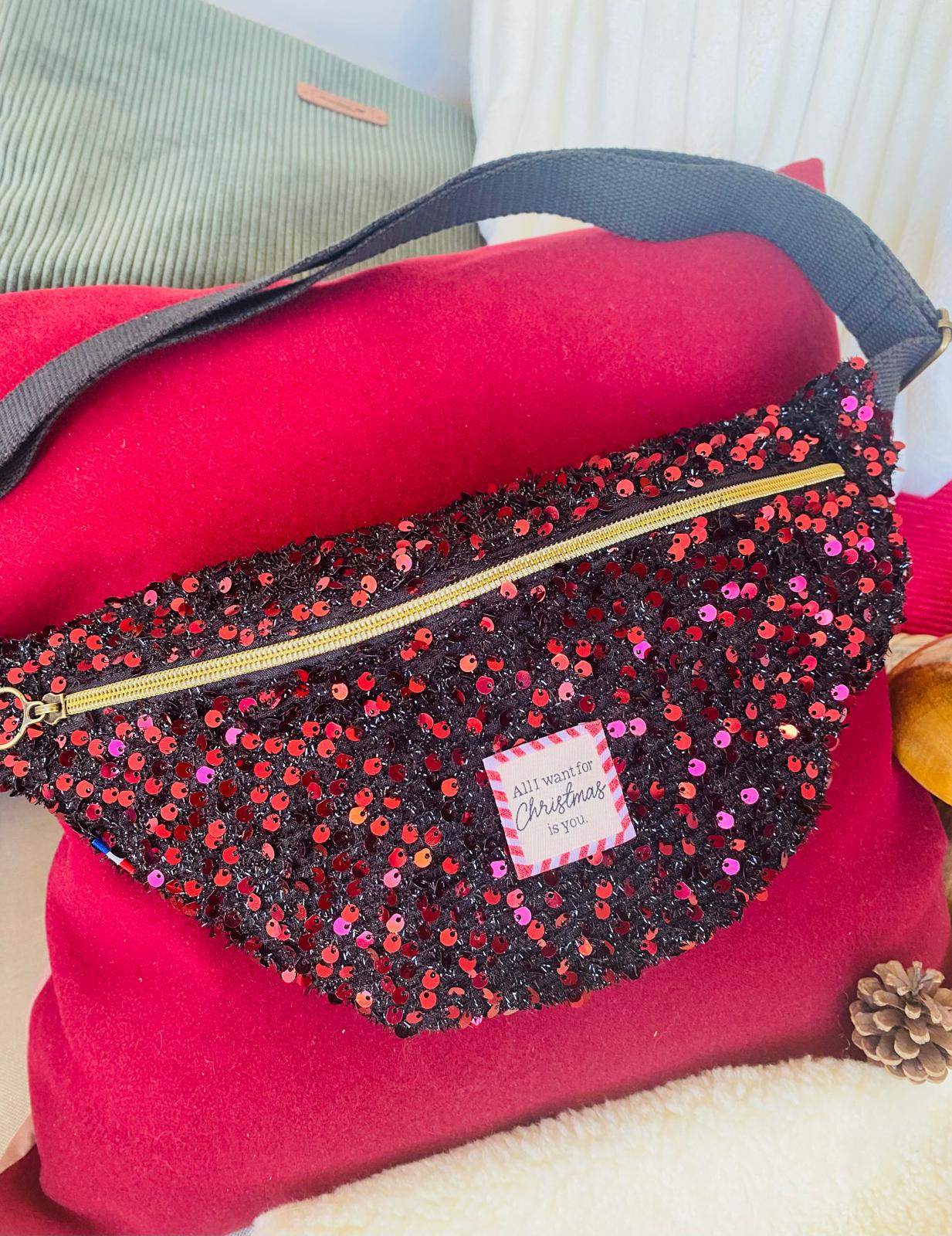 Sac banane à facettes All I want for Christmas