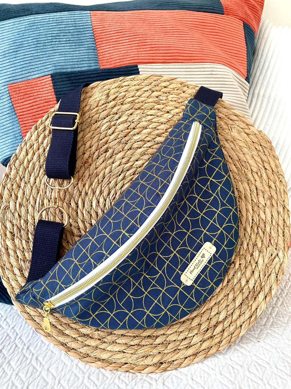 Sac banane Art déco bleu upcyclée