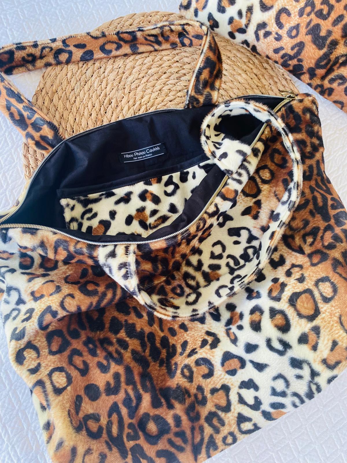 Sac cabas fausse fourrure léopard