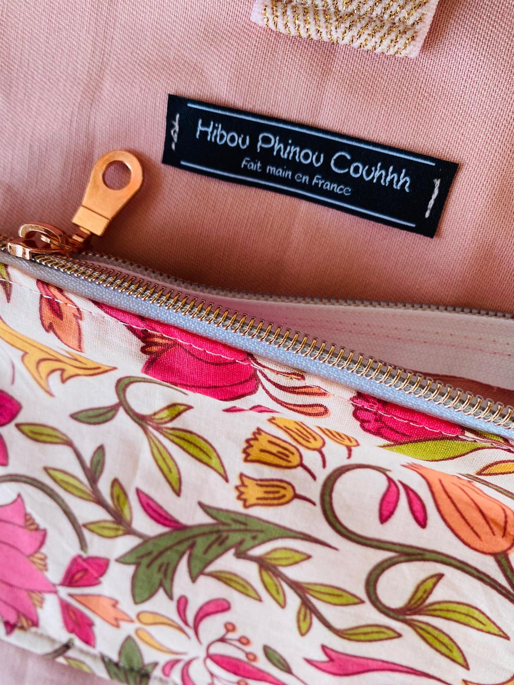 Trousse de beauté déroulante