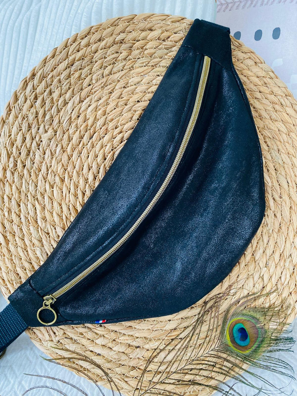 Sac banane suédine brillante
