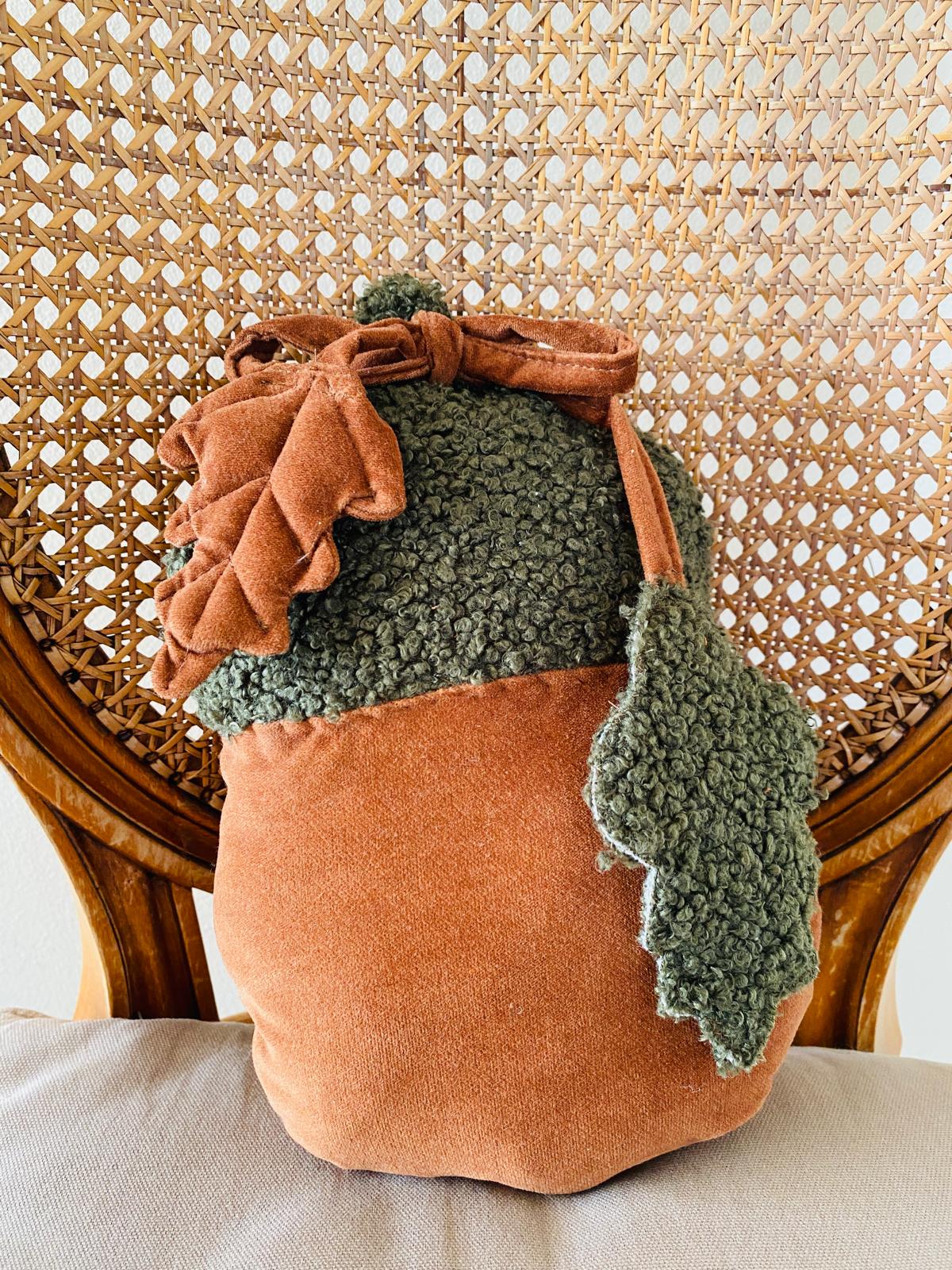 Gland décoratif en tissu