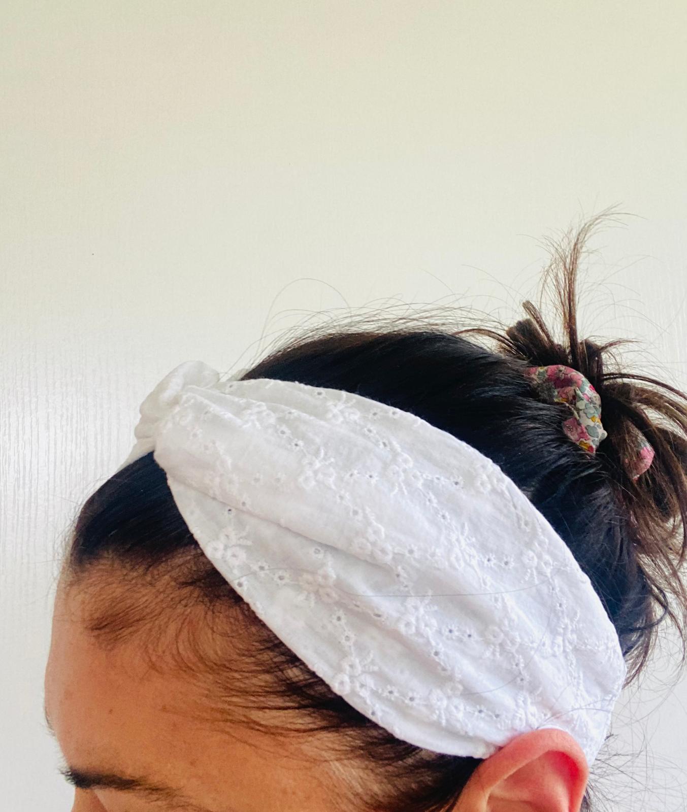 Bandeau torsadé