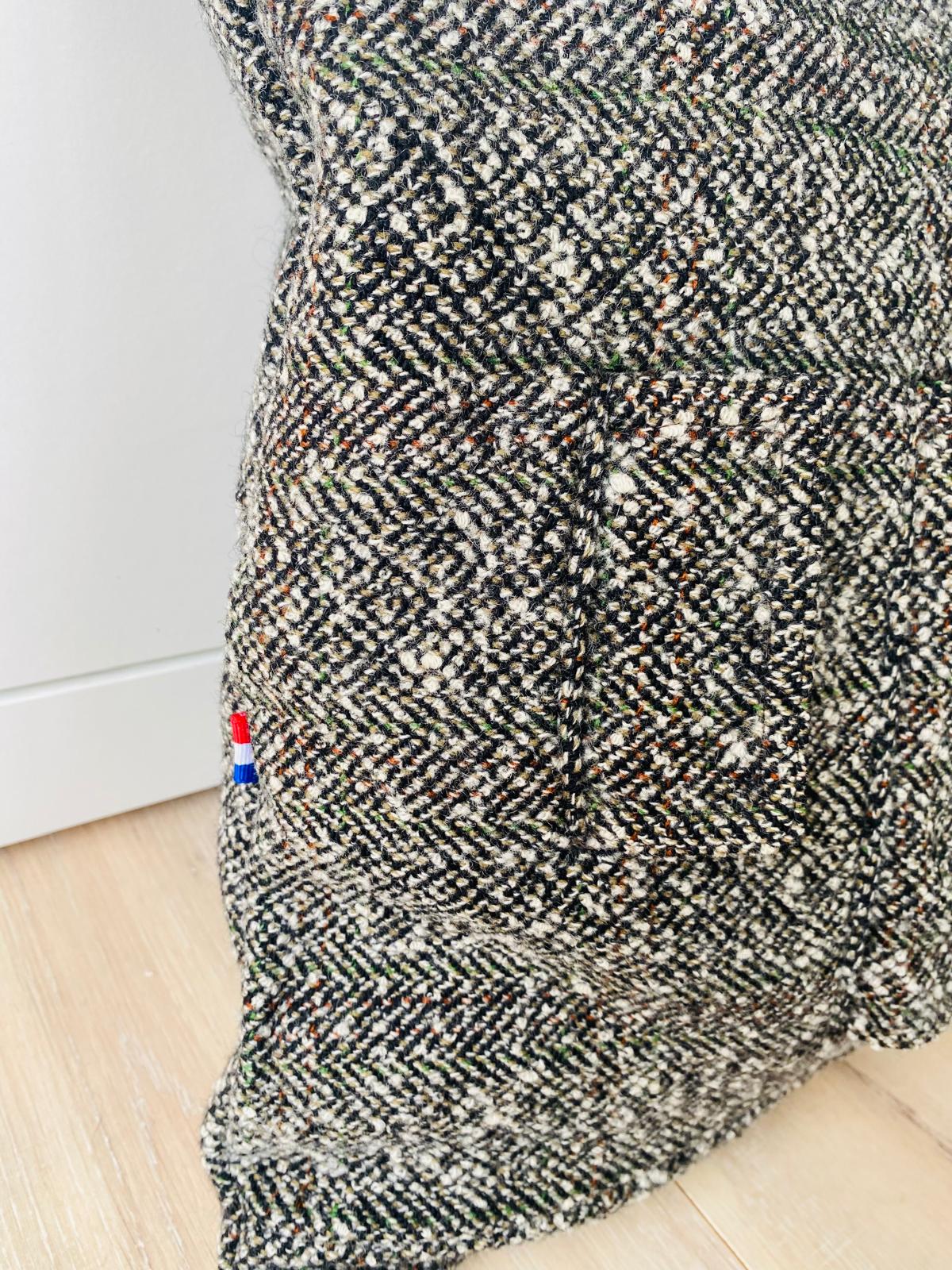 Coussin Auguste upcyclé
