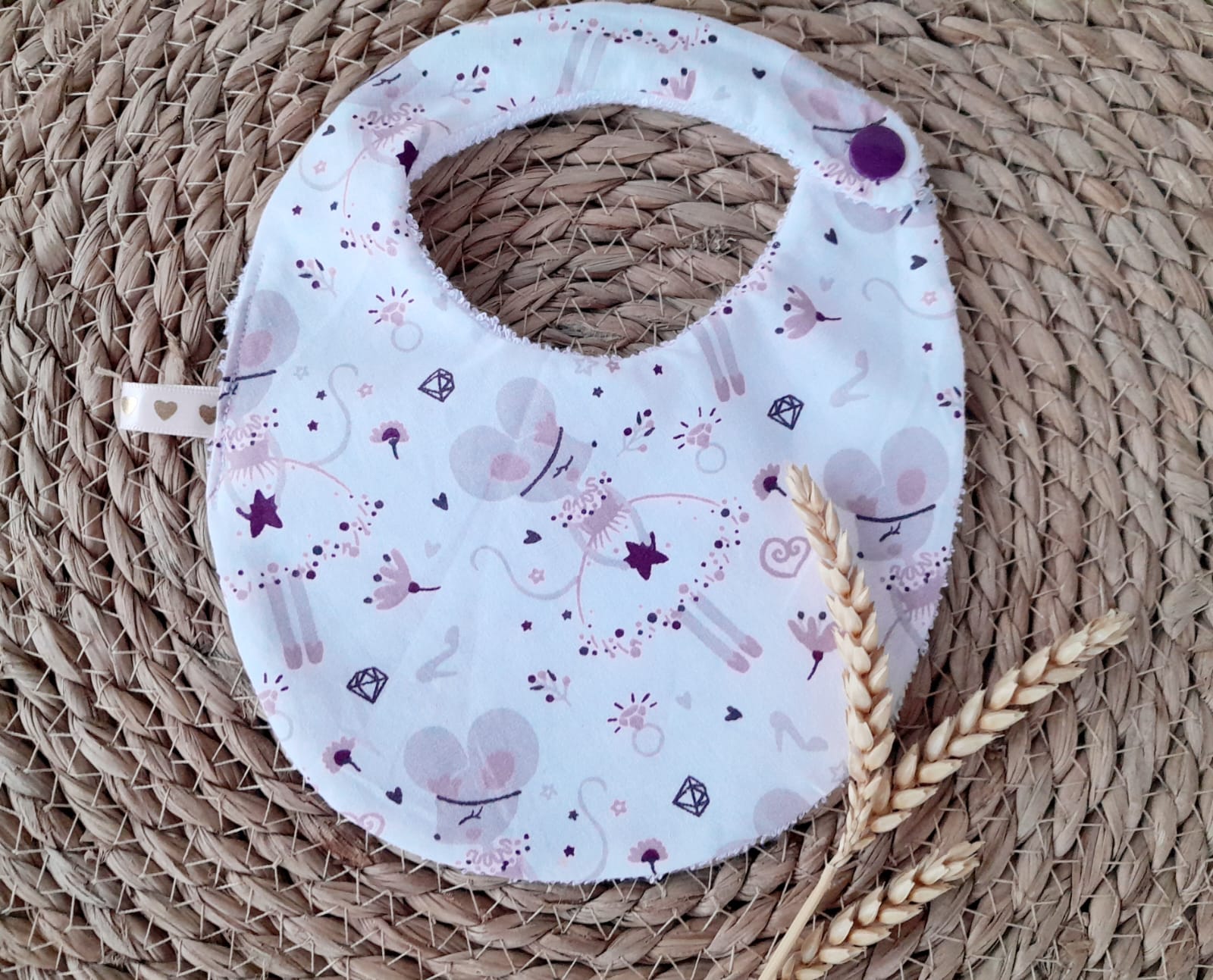 Birth bib 0-3 months