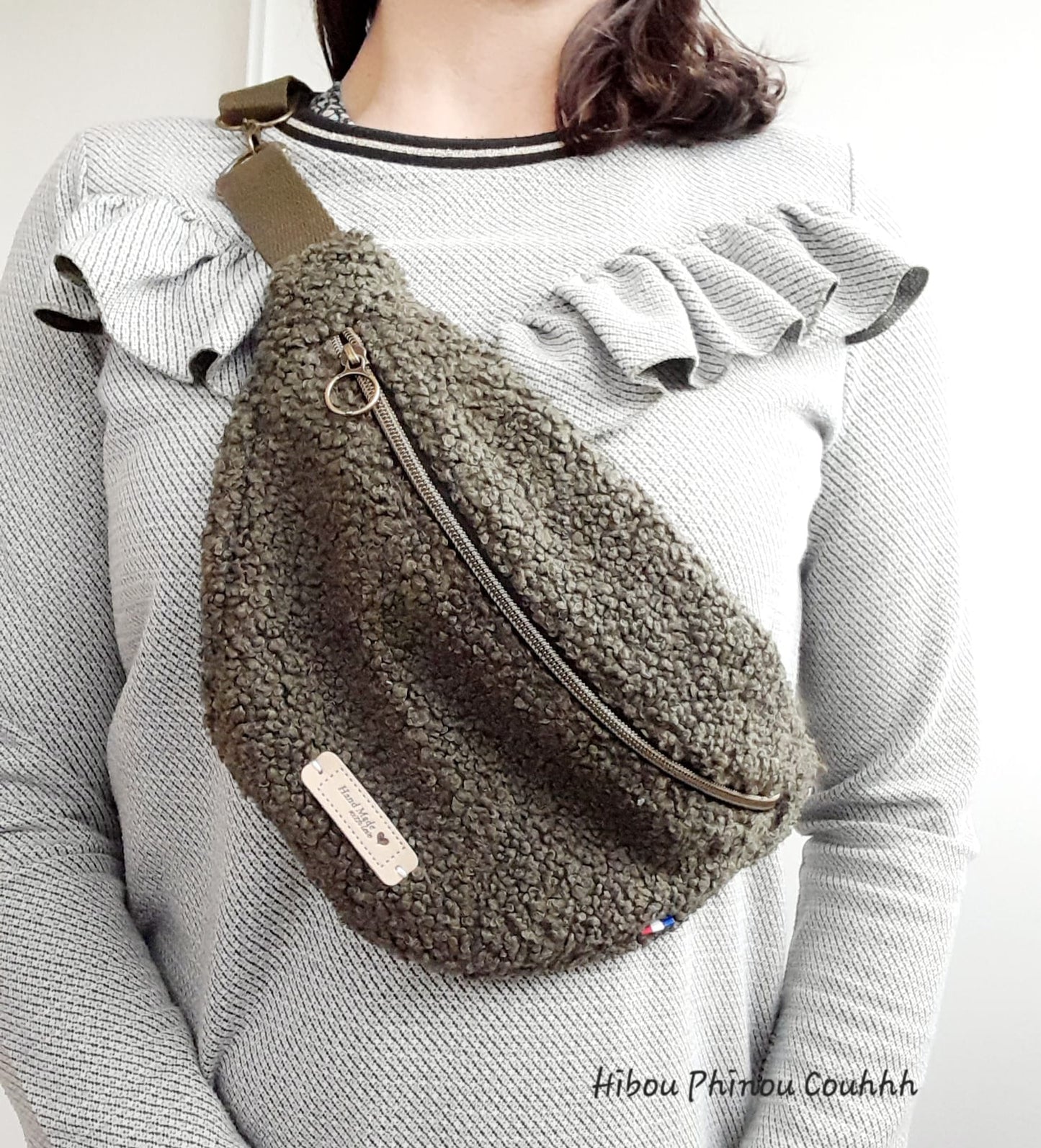 Sac banane bouclette kaki